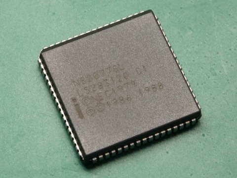 Intel N82077SL