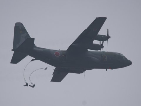C-130輸送機から