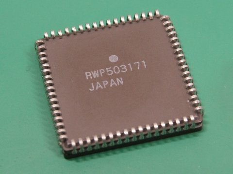 EPM5128 裏側